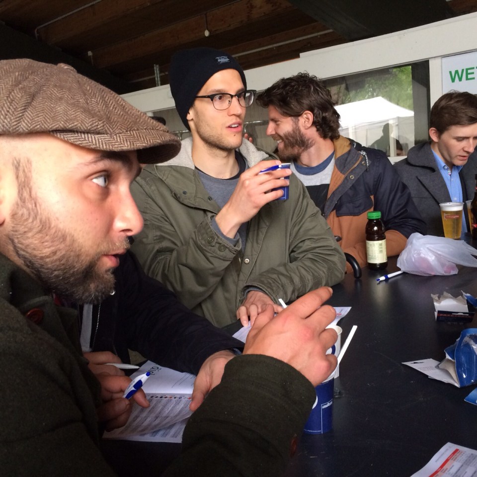 … Experten oder "Experten" am Werk… 